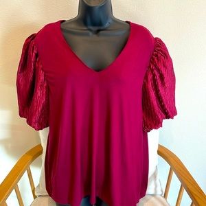 NWT DR2 Puffy Sleeve Blouse